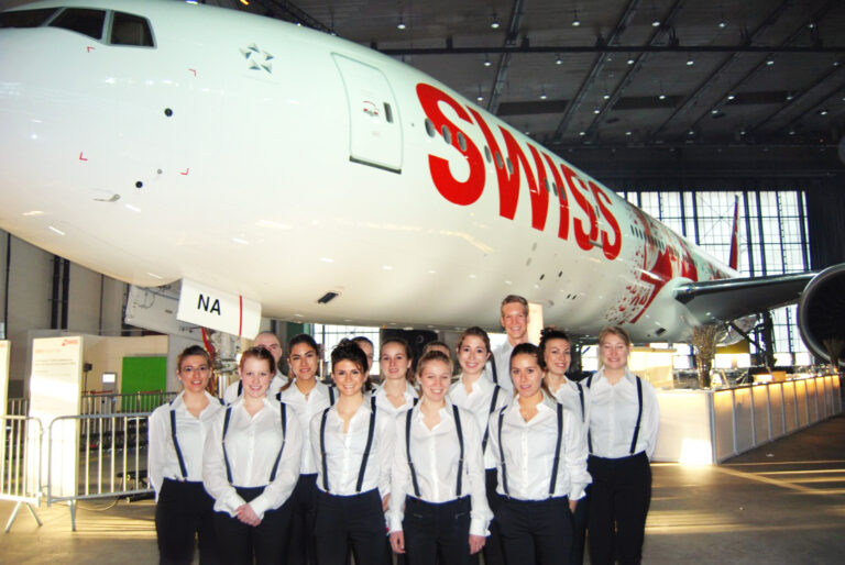 05.02. - Präsentation der neuen Swiss-Boing 777 - Flughafen ZH